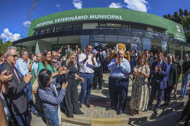 Gestão Greca cumpriu 84% dos compromissos assumidos com Curitiba no Plano de Governo